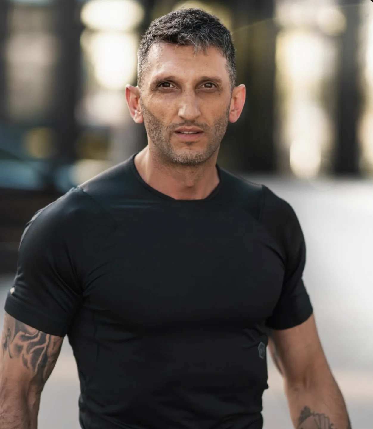 MMA Athletics mit Coach Vasilios